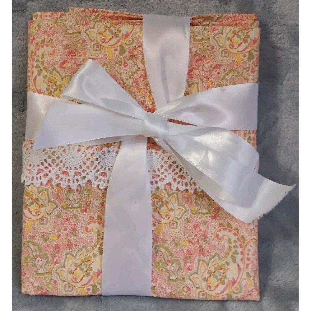 2 Handmade New Queen Pillowcases Pink Pastel Paisley 33x19.5" Lace Trim‎ Gift